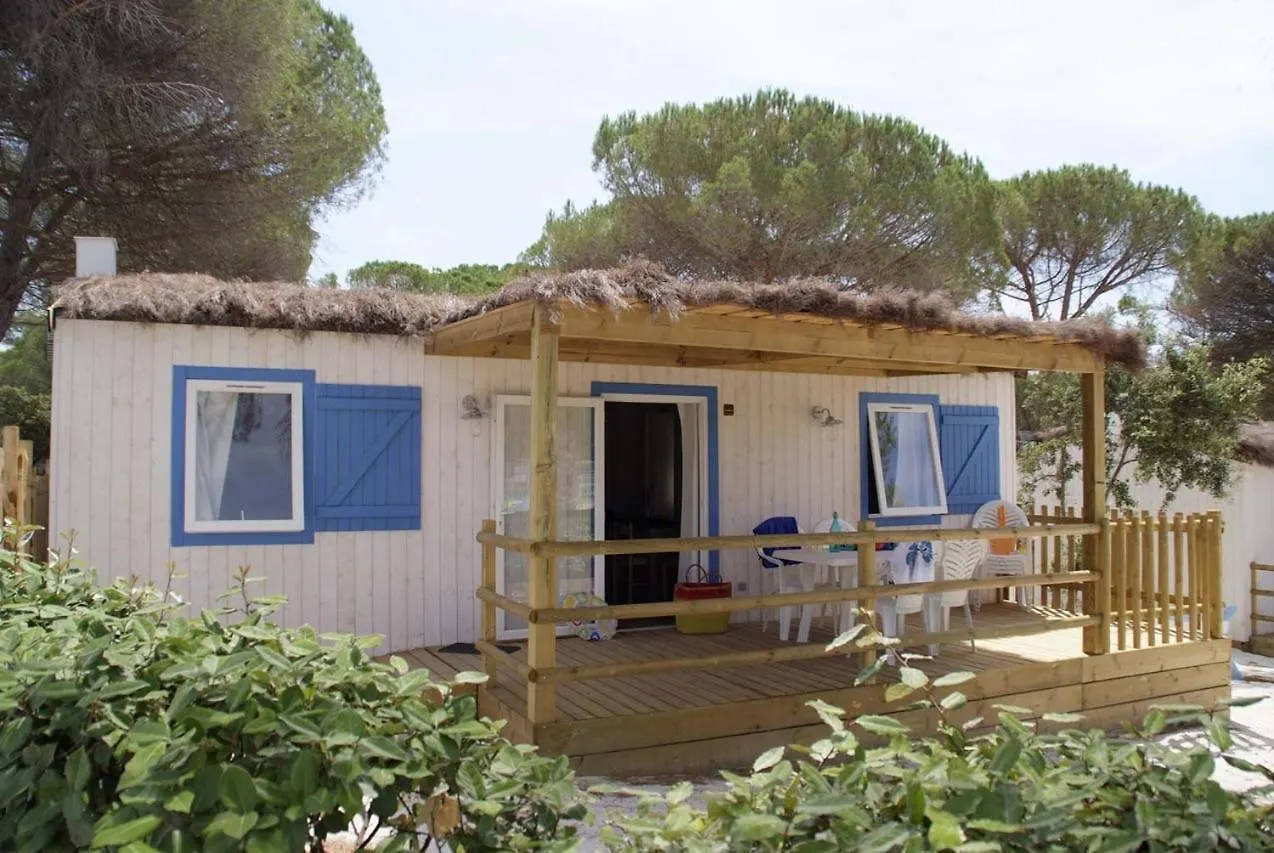 Parc Saint James Oasis Village Puget-sur Argens Kemping