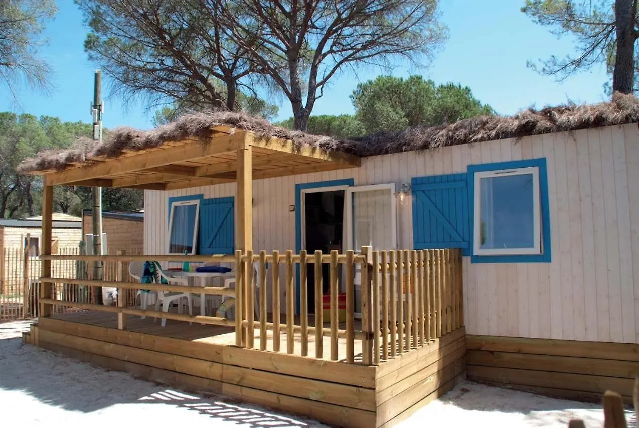 Parc Saint James Oasis Village Puget-sur Argens Kemping
